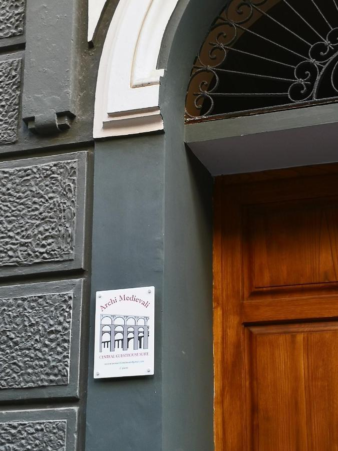 Casa Vacanze Archi Medievali ساليرنو المظهر الخارجي الصورة