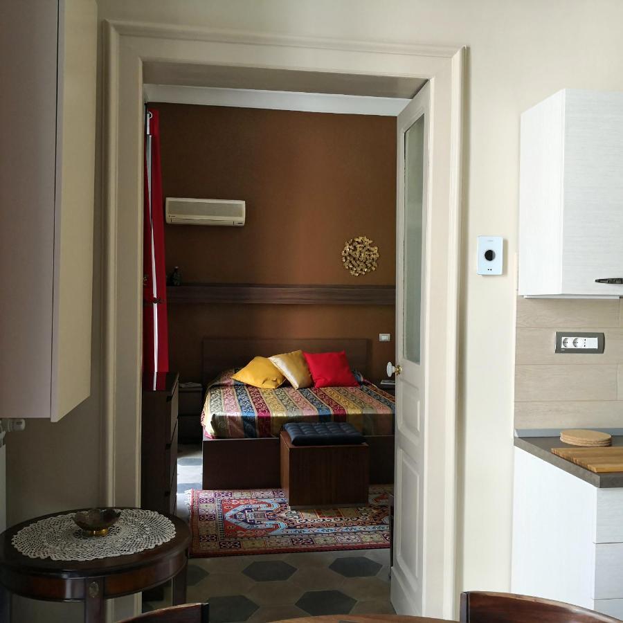 Casa Vacanze Archi Medievali ساليرنو المظهر الخارجي الصورة
